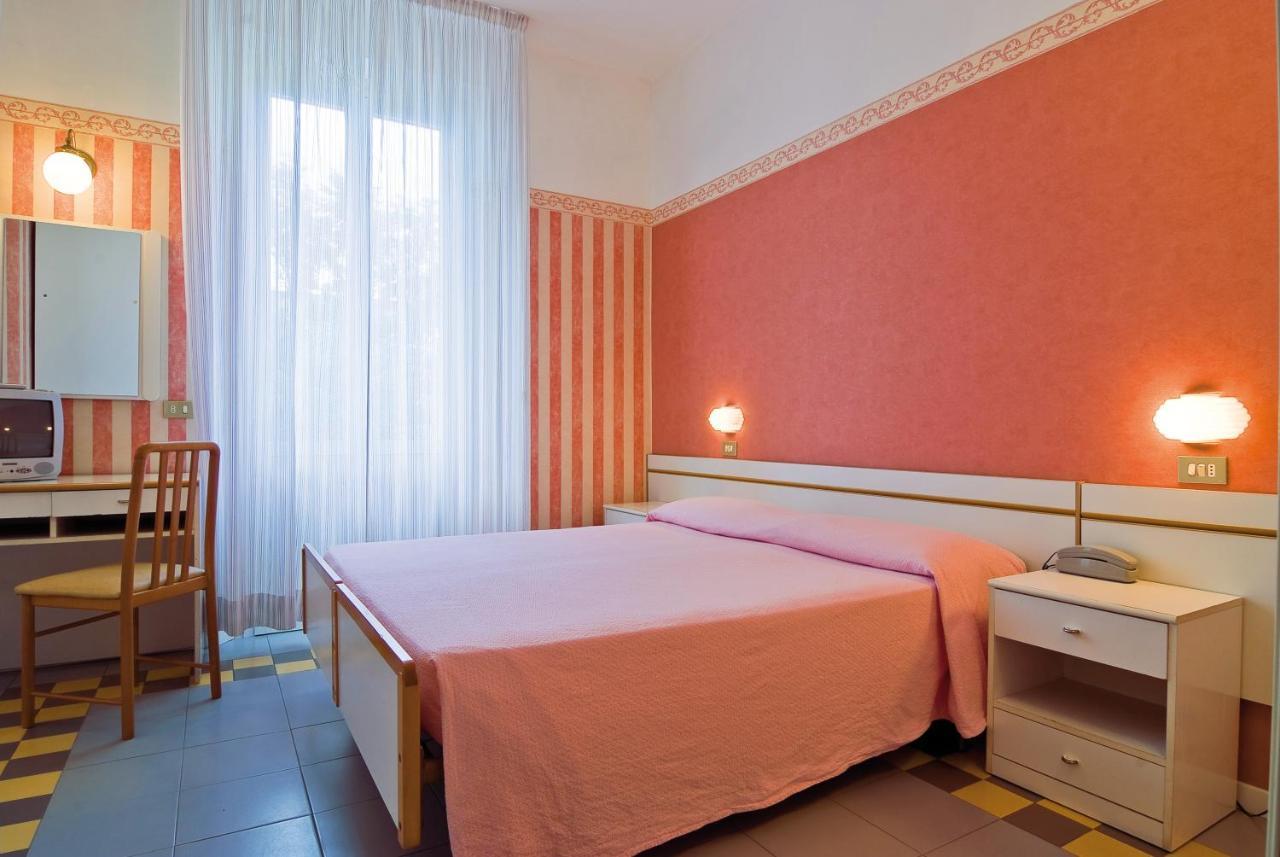 Hotel Loris - Valentini Family Village Bellaria-Igea Marina Esterno foto